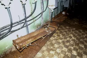 Ligne Maginot - SAPEY - (Ouvrage d'artillerie) - Usine électrique
Bouteilles à air comprimé