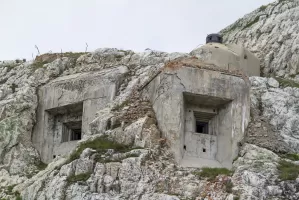 Ligne Maginot - LES ROCHILLES - (Ouvrage d'infanterie) - Les trois blocs actifs