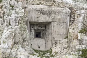 Ligne Maginot - LES ROCHILLES - (Ouvrage d'infanterie) - Bloc 2