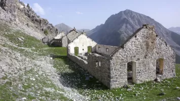 Ligne Maginot - ACLES (POSTE DES) - (Casernement) - 