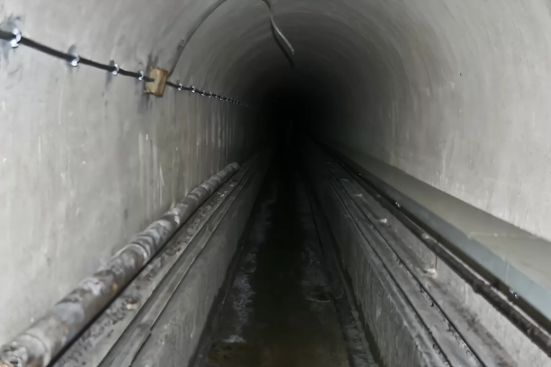 Ligne Maginot - MOLVANGE - A9 - (Ouvrage d'artillerie) - Bloc 7
Le long couloir, étroit qui mène de la galerie principale jusqu'au bloc 7
