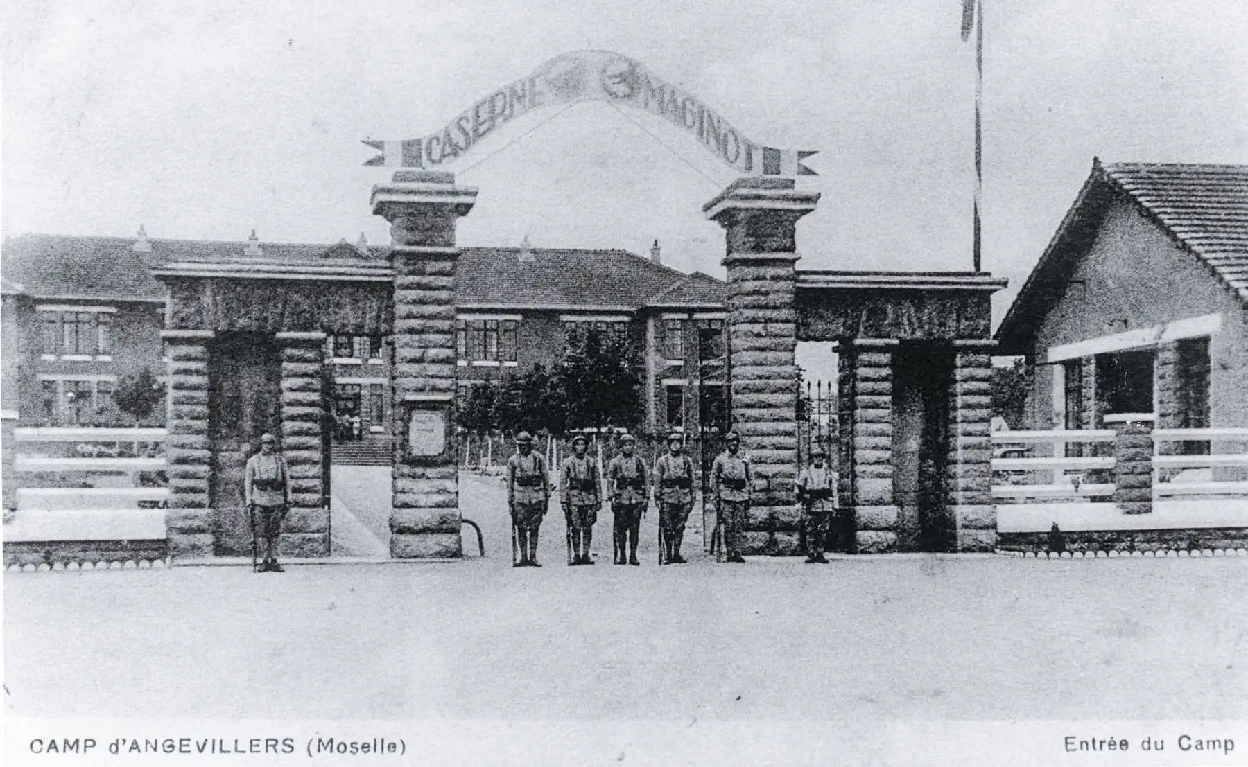 Ligne Maginot - ANGEVILLERS (CAMP) - (Camp de sureté) - Entrée du camp