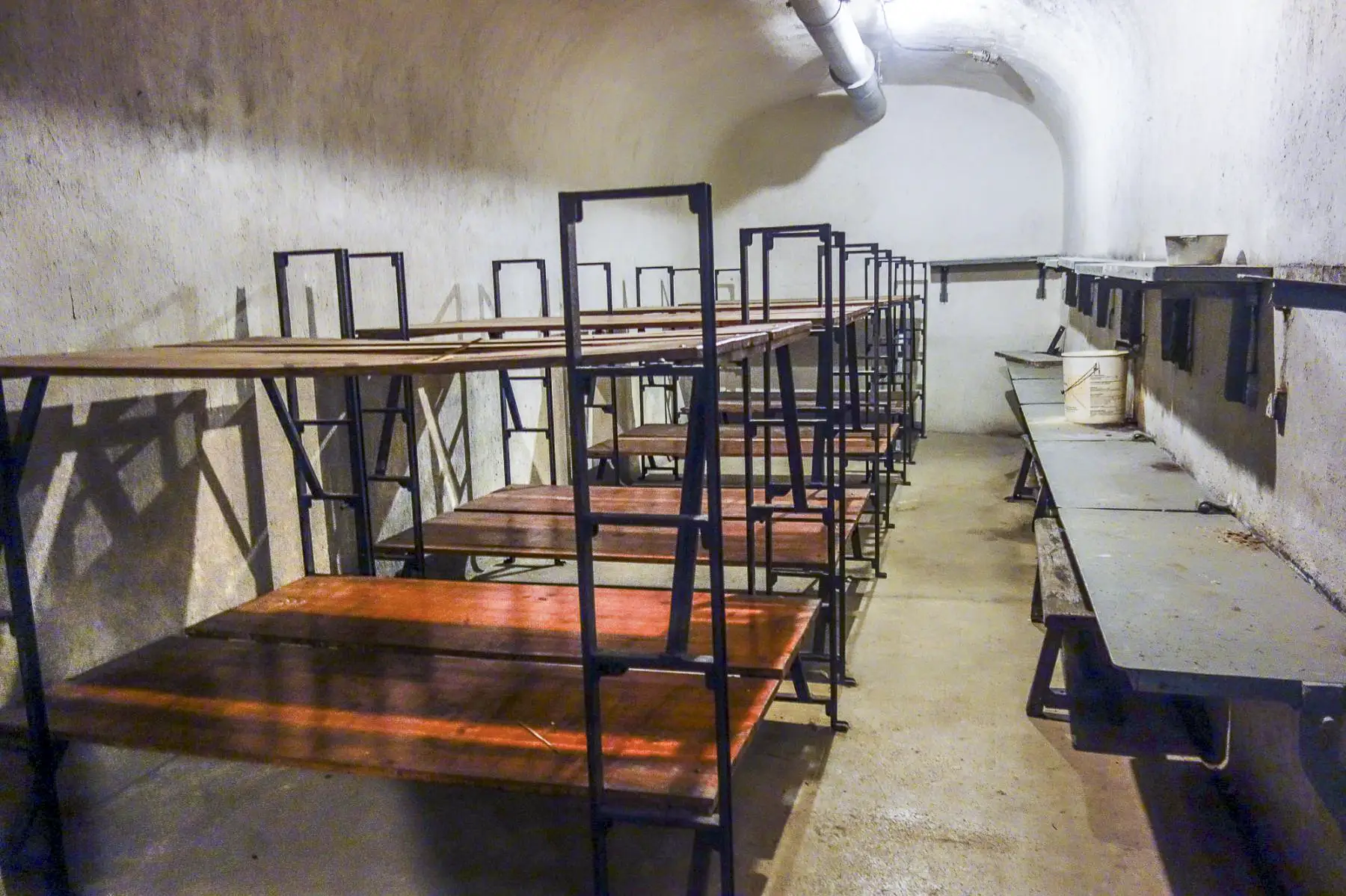 Ligne Maginot - SAINTE AGNES (SAG) - EO9 - (Ouvrage d'artillerie) - Casernement
Chambre de troupe - Michel Teiten