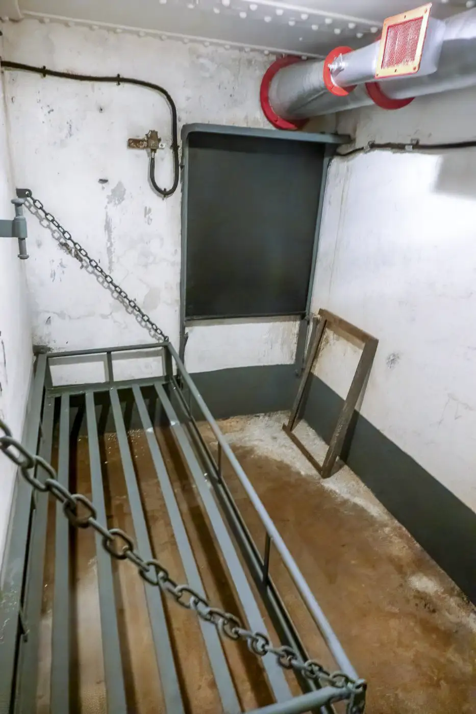 Ligne Maginot - SAINT ROCH (SHR) - (Ouvrage d'artillerie) - Bloc 4
Chambre de repos - Michel Teiten