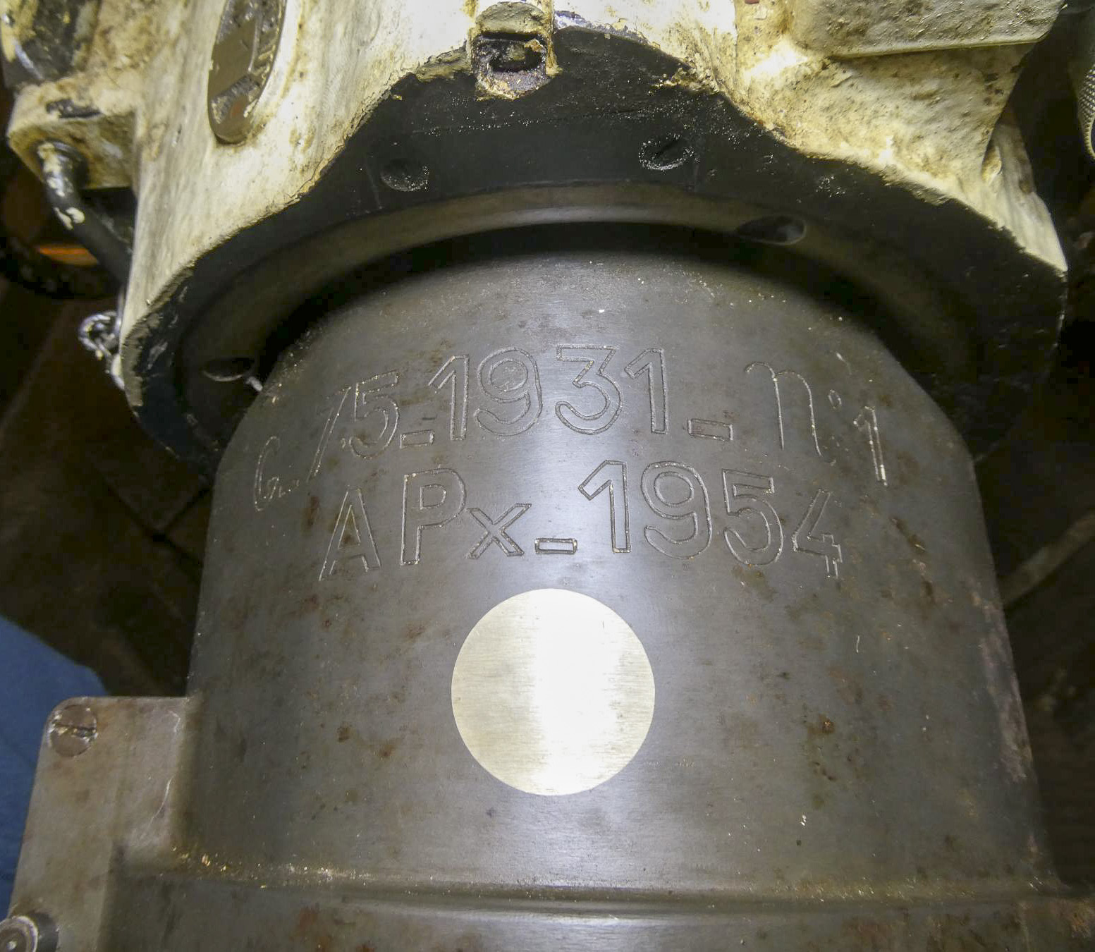 Ligne Maginot - AGAISEN (AN) - E03 - (Ouvrage d'artillerie) - Bloc 2
Pièce de 75 mle 31  N°1  - ELLENA Daniel - CUNY Philippe