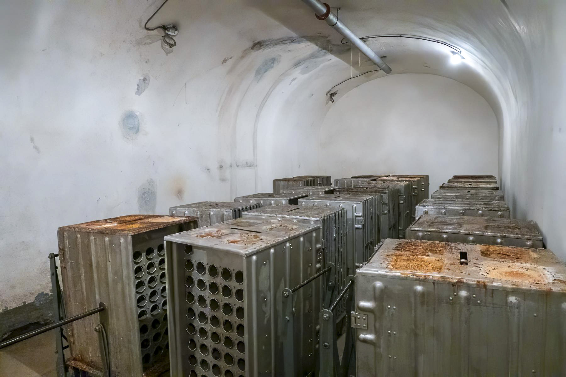 Ligne Maginot - AGAISEN (AN) - E03 - (Ouvrage d'artillerie) - Bloc 2
Magasin à munitions - Michel Teiten