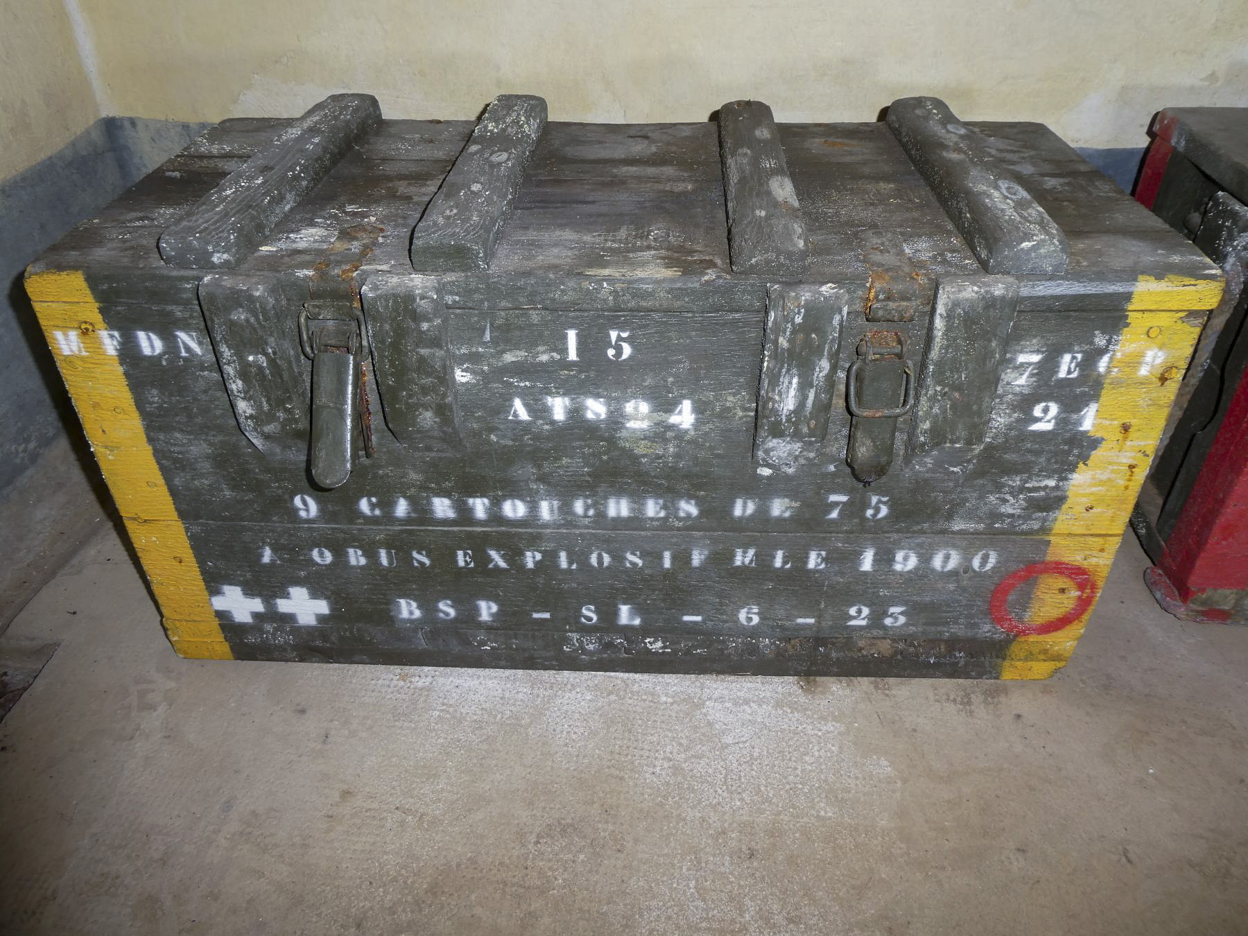 Ligne Maginot - AGAISEN (AN) - E03 - (Ouvrage d'artillerie) - Caisse pour obus explosifs de 75 mm - ELLENA Daniel - CUNY Philippe