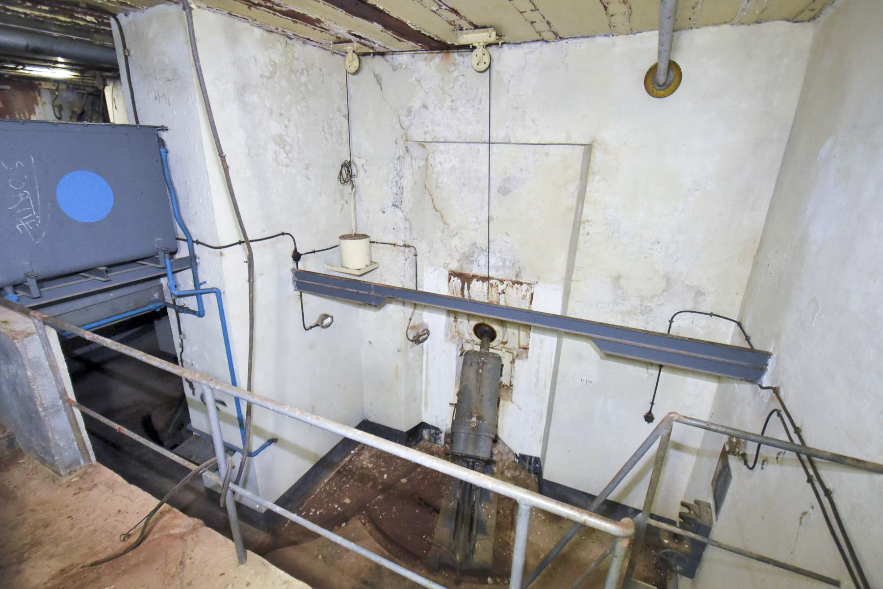 Ligne Maginot - CASTILLON (CN) - EO8 - (Ouvrage d'artillerie) - Bloc 6 - Ludovic KNAPP