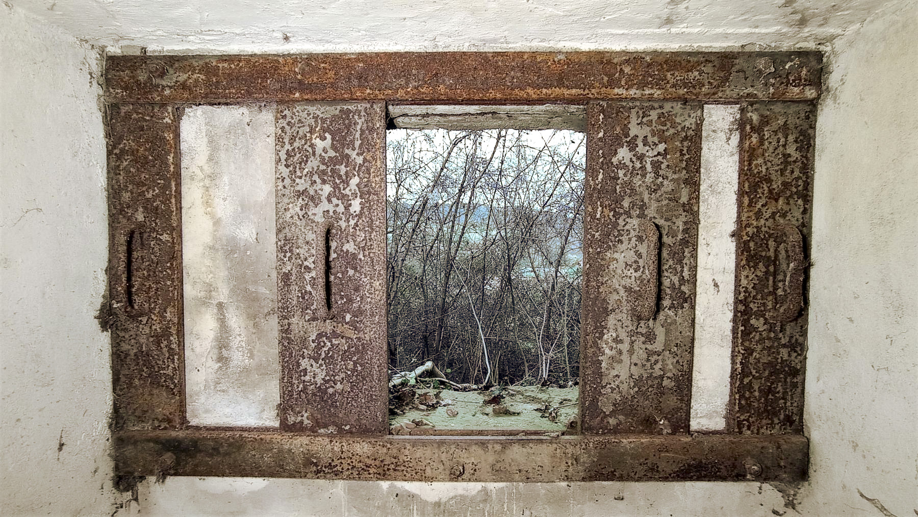 Ligne Maginot - C4 - EICHHOLTZ 2 - (Blockhaus pour canon) - Détail de la trémie  - Baptiste Gaudin