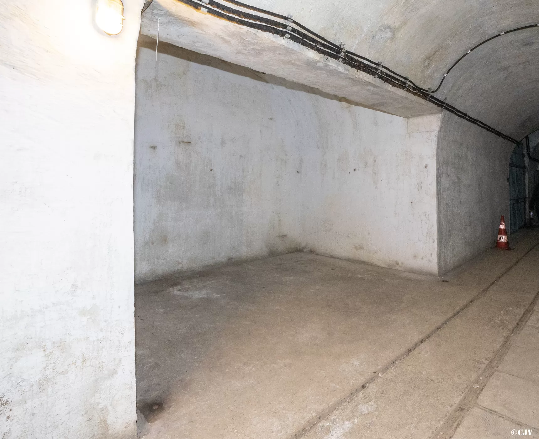 Ligne Maginot - SAINTE AGNES (SAG) - EO9 - (Ouvrage d'artillerie) - Niche pour le stockage des munitions dans la galerie vers bloc 3 - Lia VERMEULEN