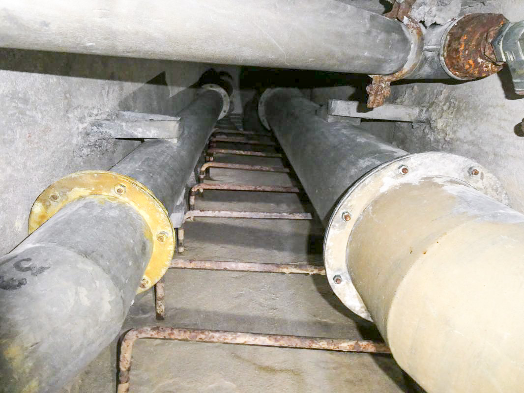 Ligne Maginot - PIC DE GARUCHE - (Observatoire d'artillerie) - Intérieur du bloc cheminée et issue de secours