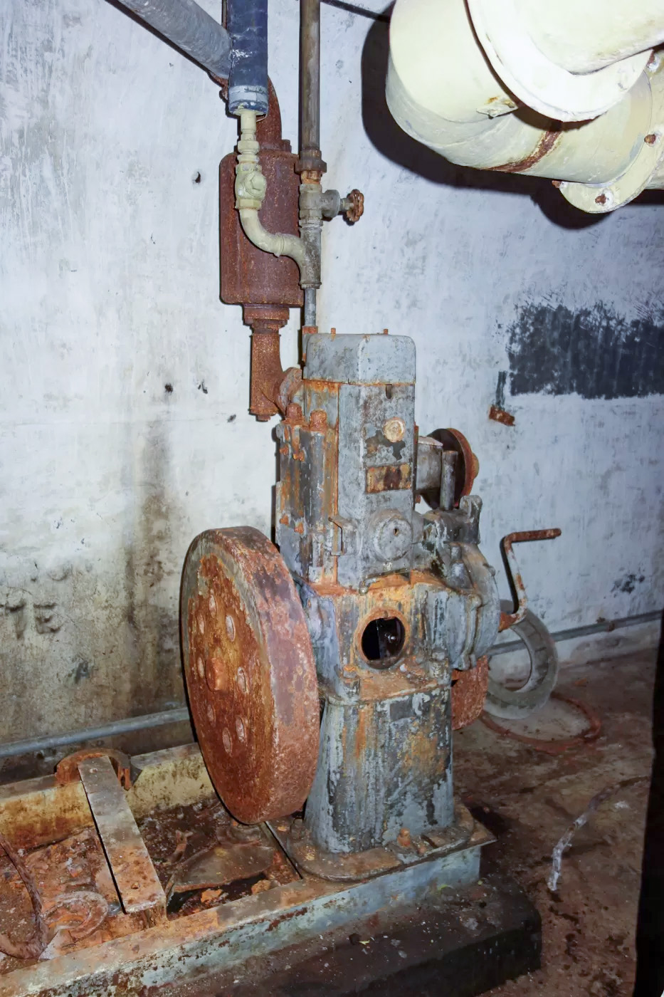 Ligne Maginot - PIC DE GARUCHE - (Observatoire d'artillerie) - Moteur Baudouin - Michel Teiten