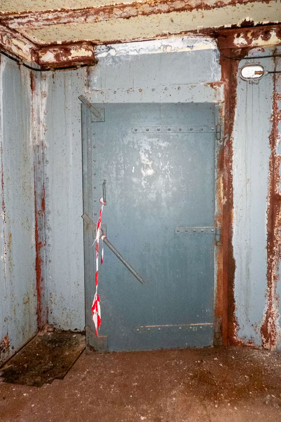 Ligne Maginot - CASTILLON (CN) - EO8 - (Ouvrage d'artillerie) - Bloc 4
Cloche GFM - Michel Teiten