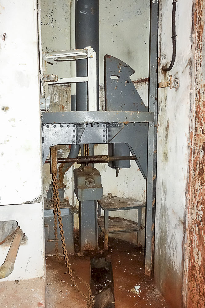 Ligne Maginot - LAVOIR - (Ouvrage d'artillerie) - Bloc 1
Cloche JM