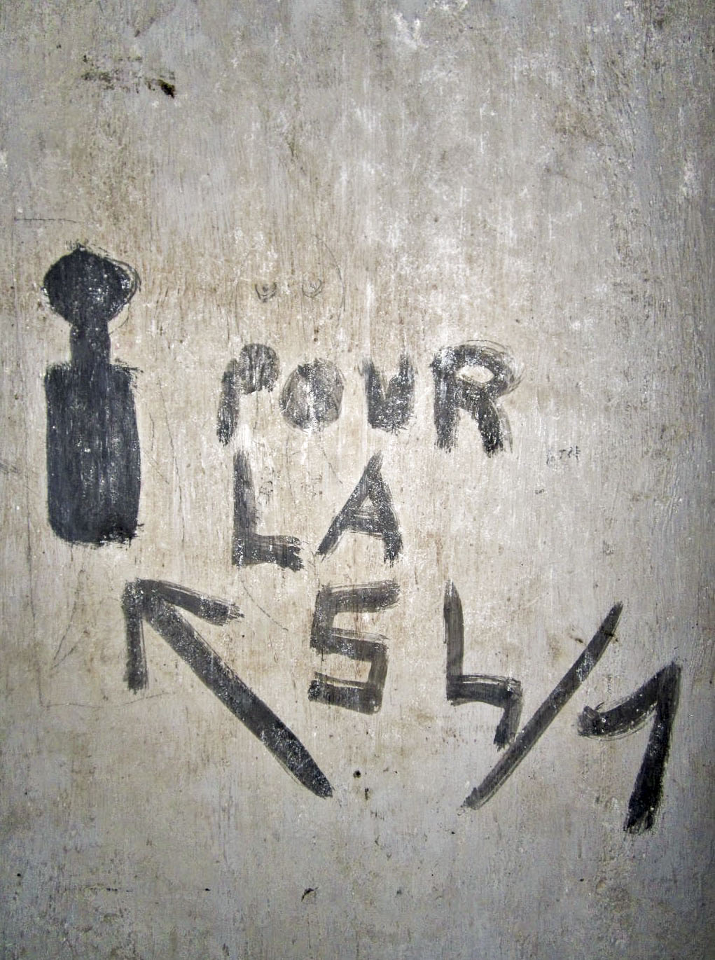 Ligne Maginot - LAVOIR - (Ouvrage d'artillerie) - Bloc 1
Etage inférieur
Graffiti d'après-guerre