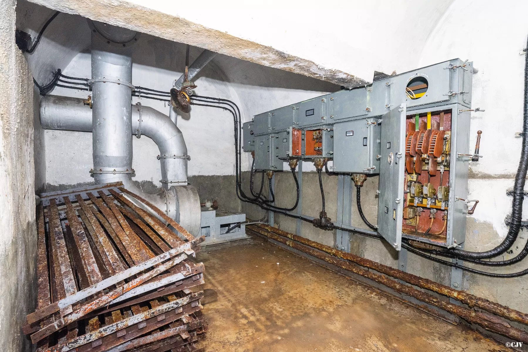 Ligne Maginot - PAS DU ROC - (Ouvrage d'artillerie) - Bloc 4 - Lia VERMEULEN