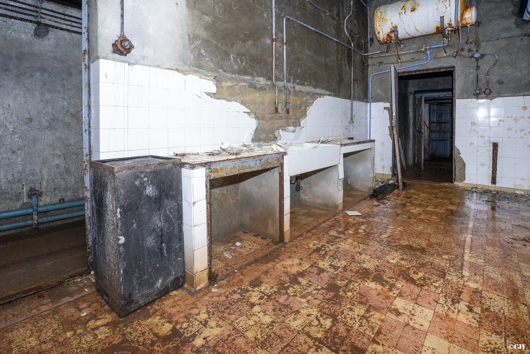 Ligne Maginot - PAS DU ROC - (Ouvrage d'artillerie) - L'infirmerie - Lia VERMEULEN