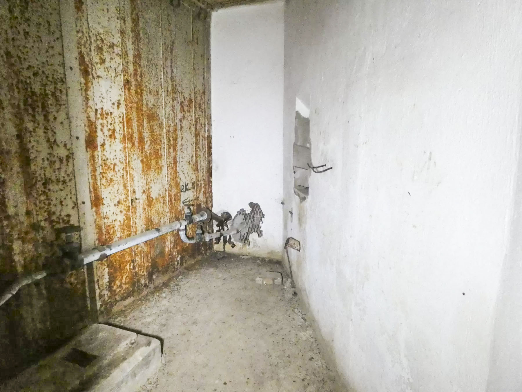 Ligne Maginot - BOIS KARRE - X12 - (Abri) - La caponnière Est pour FM. - STENGER Mathieu