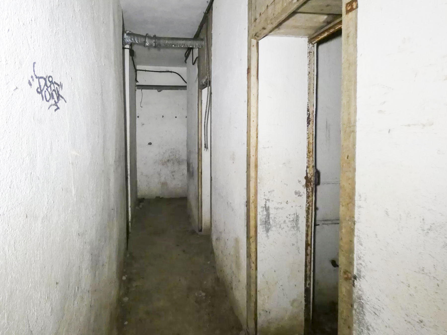 Ligne Maginot - BOIS KARRE - X12 - (Abri) - La galerie avant de l'abri. - STENGER Mathieu