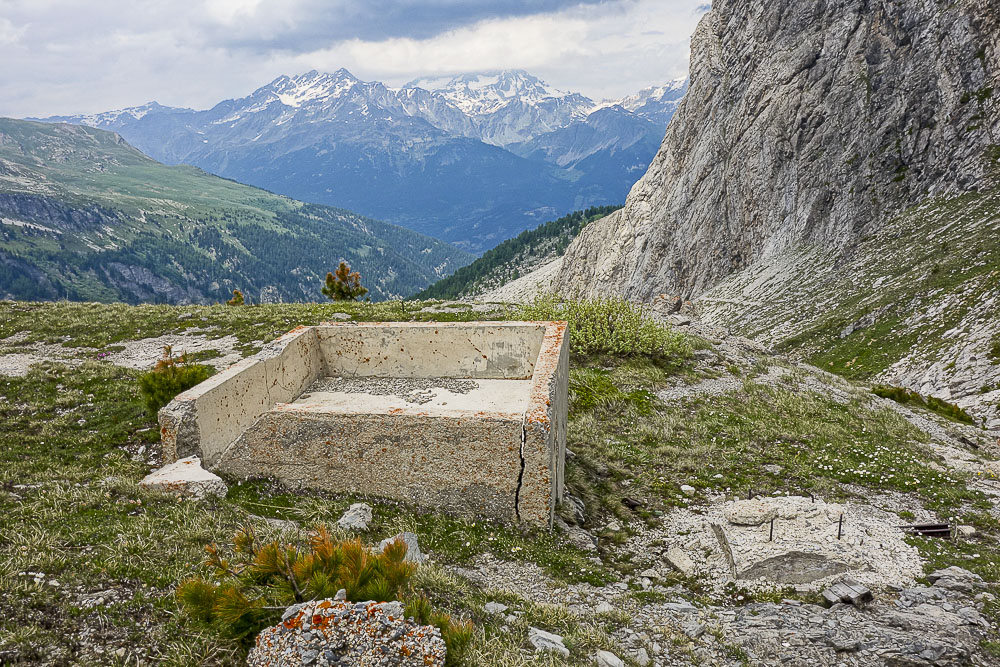 Ligne Maginot - PAS DU ROC - (Ouvrage d'artillerie) - Vestiges du chantier de construction