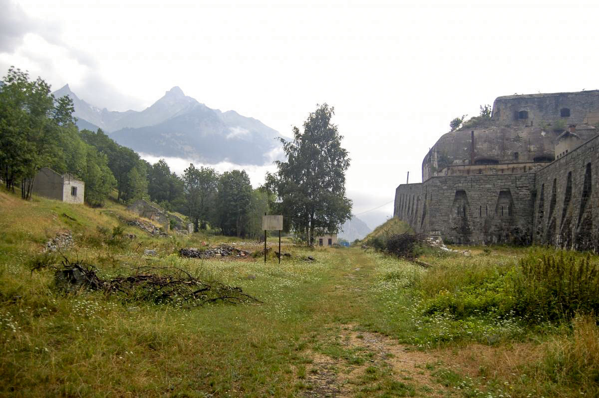 Ligne Maginot - REPLATON - (Casernement) - 