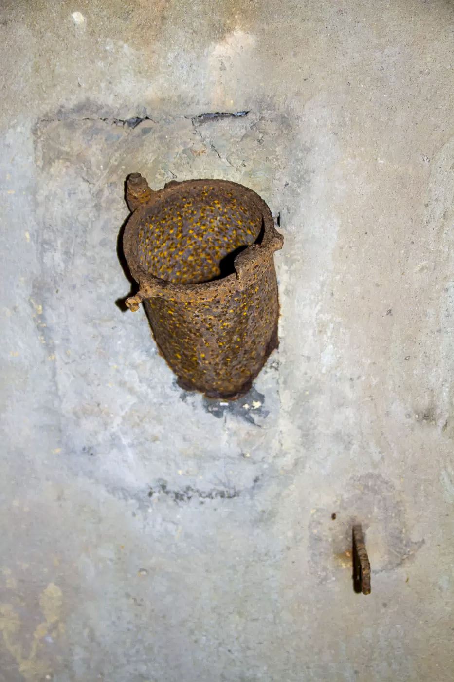 Ligne Maginot - CB303 - KANFENER BUSCH 3 - (Blockhaus pour canon) - Goulotte à grenades - Michel Teiten