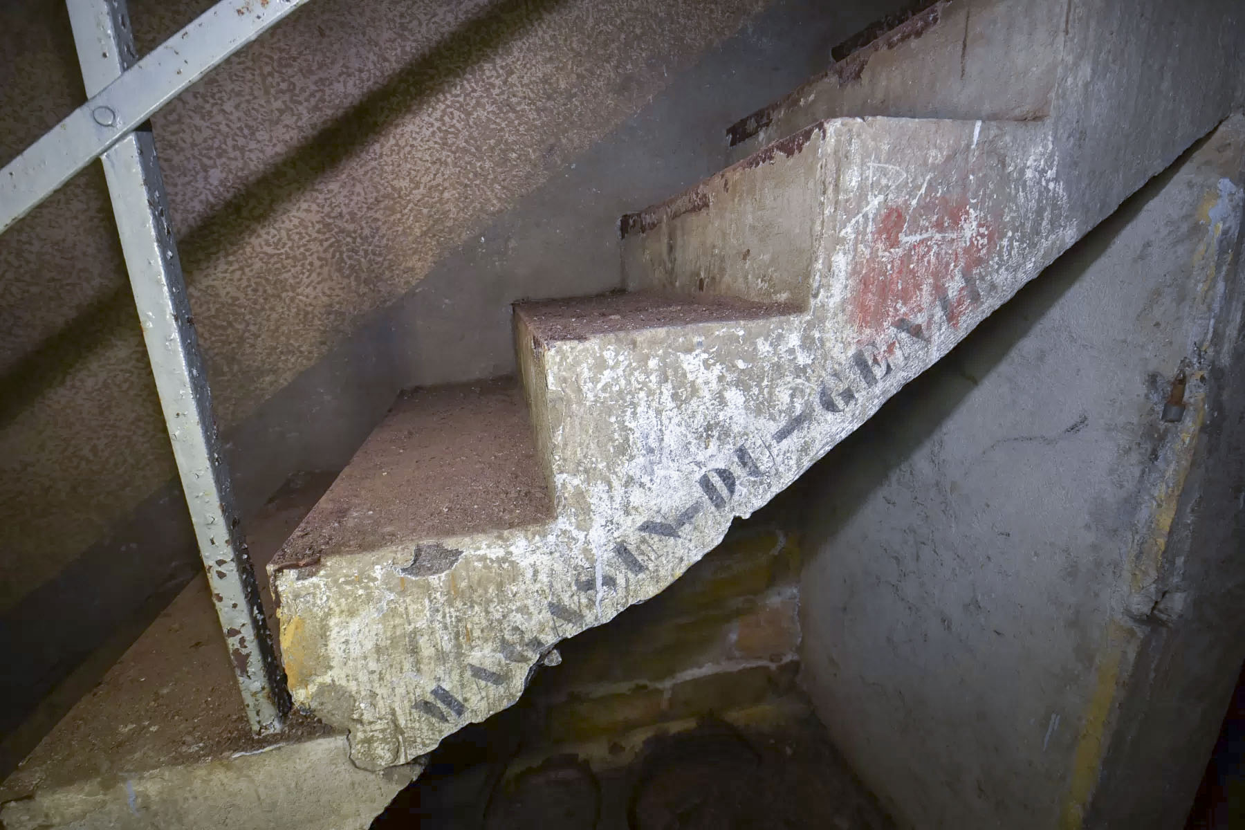 Ligne Maginot - DENTING - A28 - (Ouvrage d'infanterie) - Vers le magasin du genie - Ludovic KNAPP