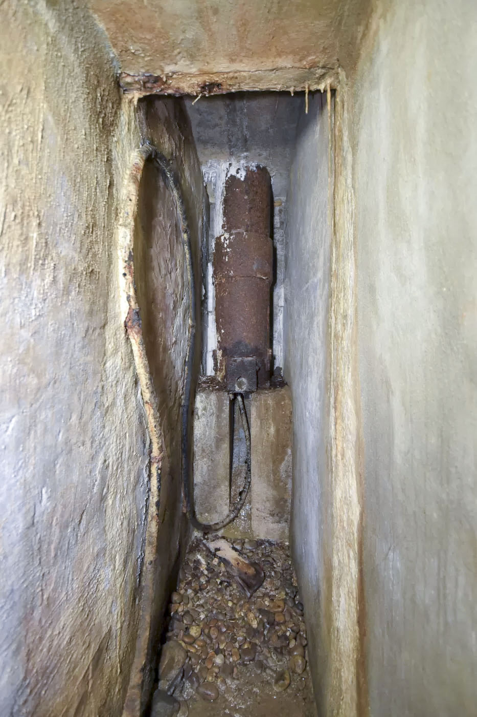 Ligne Maginot - DENTING - A28 - (Ouvrage d'infanterie) - Entrée des câbles  - Ludovic KNAPP