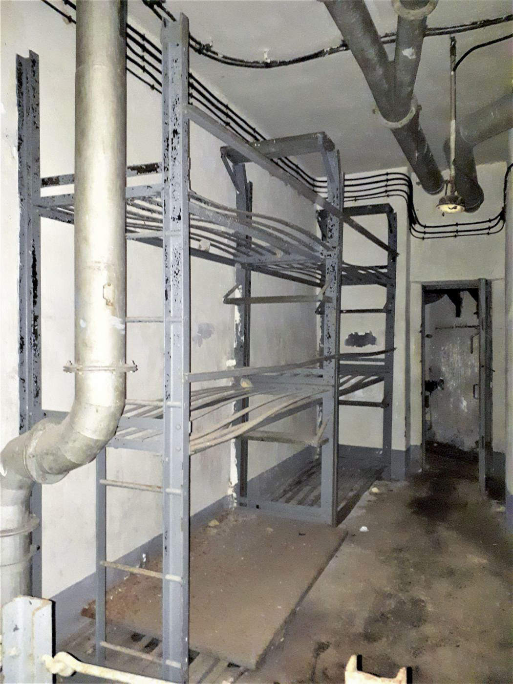 Ligne Maginot - SAINT ANTOINE - (Ouvrage d'artillerie) - Bloc EHM
Chambre de repos 
