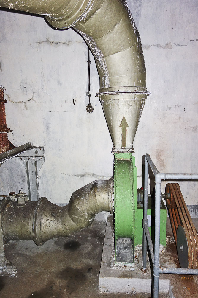 Ligne Maginot - SAINT ANTOINE - (Ouvrage d'artillerie) - Salle de neutralisation de l'ouvrage
Ventilateur air gazé