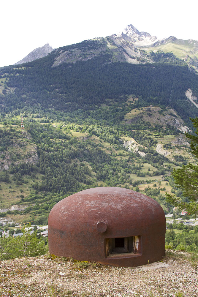 Ligne Maginot - SAINT ANTOINE - (Ouvrage d'artillerie) - Bloc 1
Cloche GFM
Au fond le Râteau d'Aussois (3128 m)