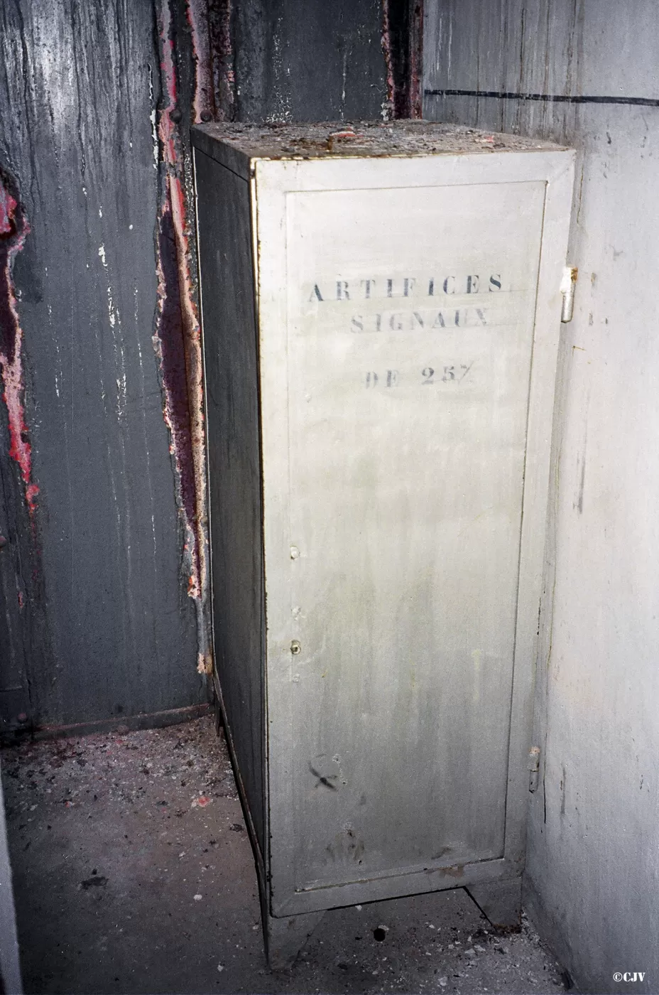 Ligne Maginot - SAINT ANTOINE - (Ouvrage d'artillerie) - Bloc 1
Etage inférieur - Lia VERMEULEN