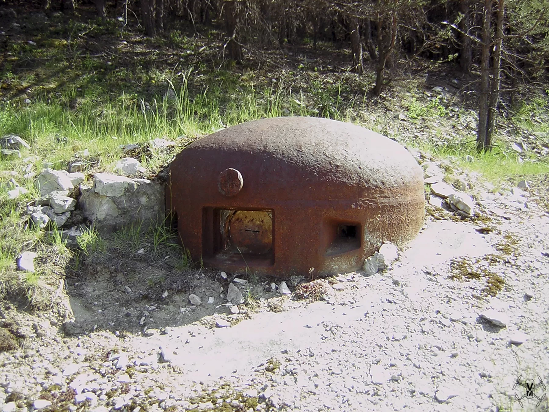 Ligne Maginot - SAINT ANTOINE - (Ouvrage d'artillerie) - Bloc 2
Cloche pour jumelage de mitrailleuses