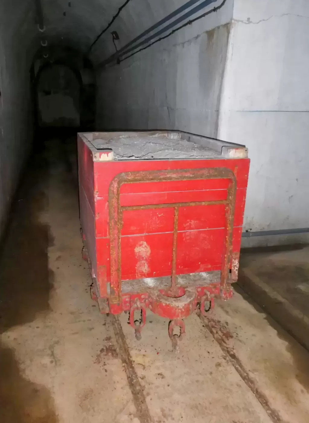 Ligne Maginot - SAINT ANTOINE - (Ouvrage d'artillerie) - Wagonet de lutte contre l'incendie - ELLENA Daniel - CUNY Philippe