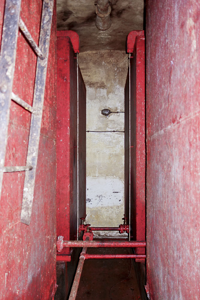Ligne Maginot - SAINT ANTOINE - (Ouvrage d'artillerie) - L'usine électrique
Les réservoirs de gasoil - Michel Teiten