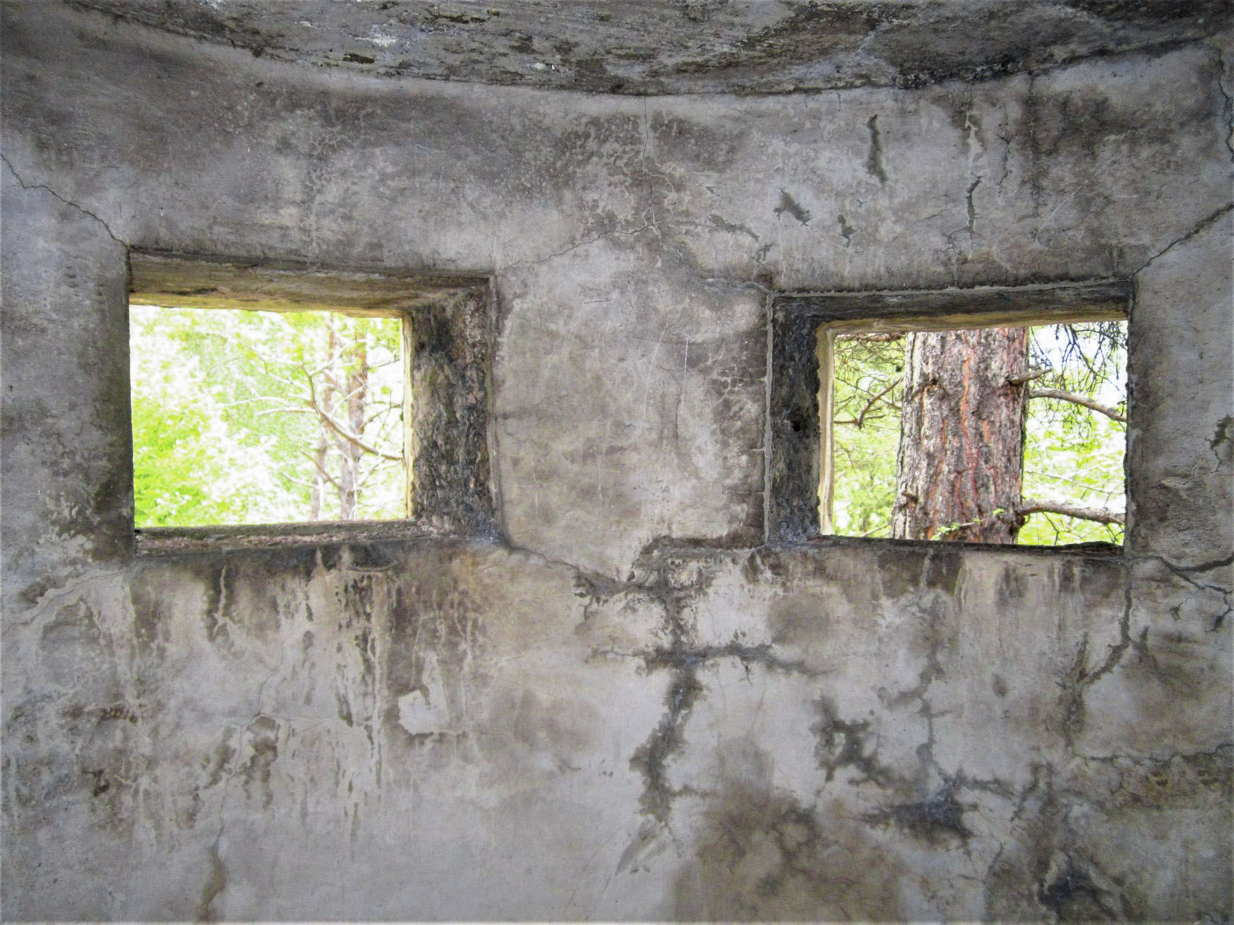 Ligne Maginot - SAINT ANTOINE 3 - (Blockhaus pour arme infanterie) - Les deux créneaux