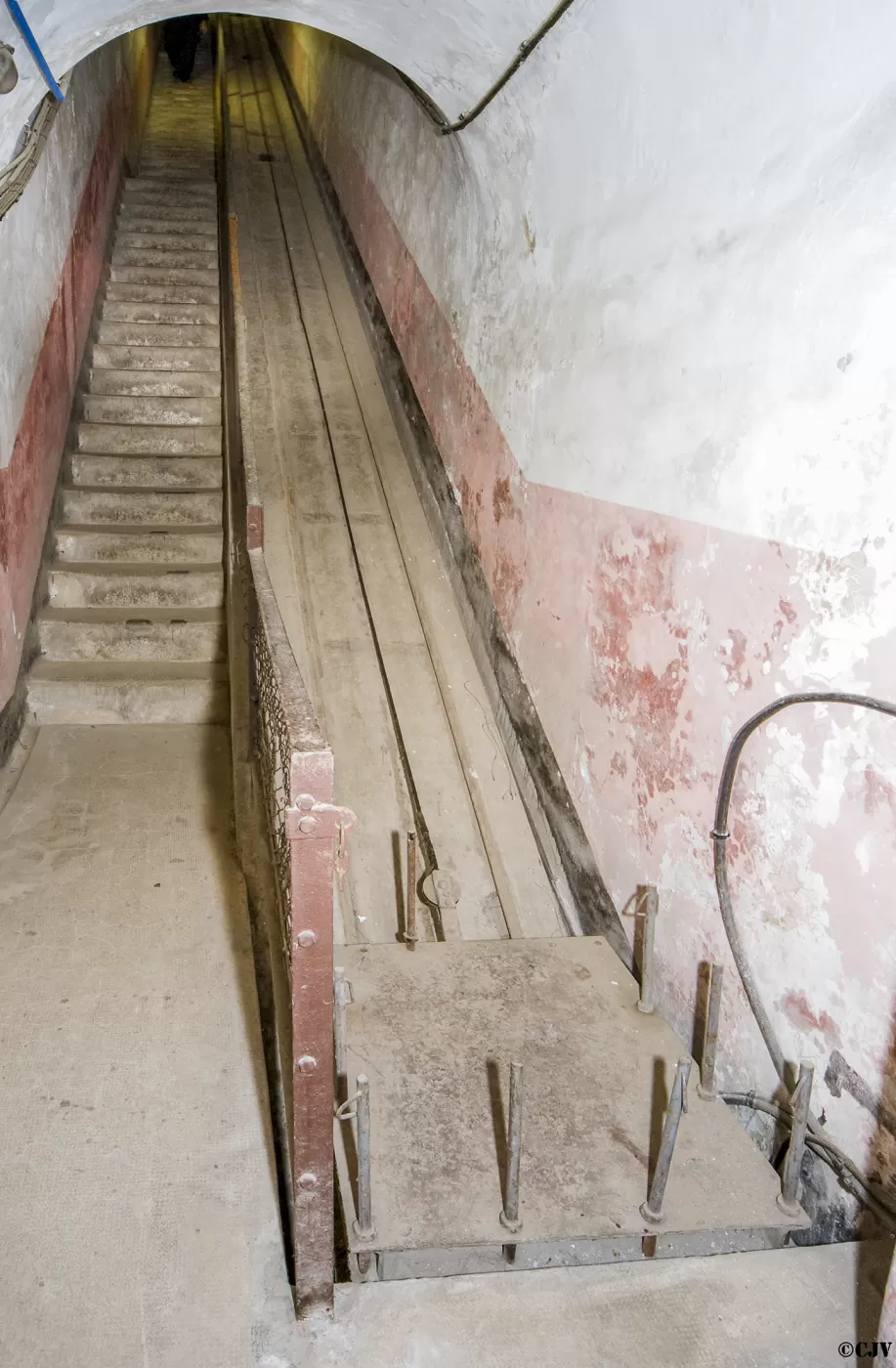 Ligne Maginot - SAINT GOBAIN - (Ouvrage d'infanterie) - Bloc 4
Partie inférieur du plan incliné