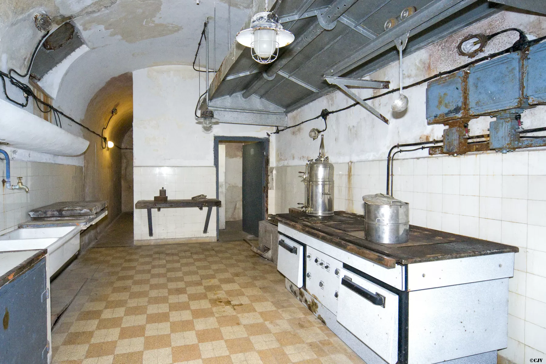 Ligne Maginot - SAINT GOBAIN - (Ouvrage d'infanterie) - La cuisine - Lia VERMEULEN