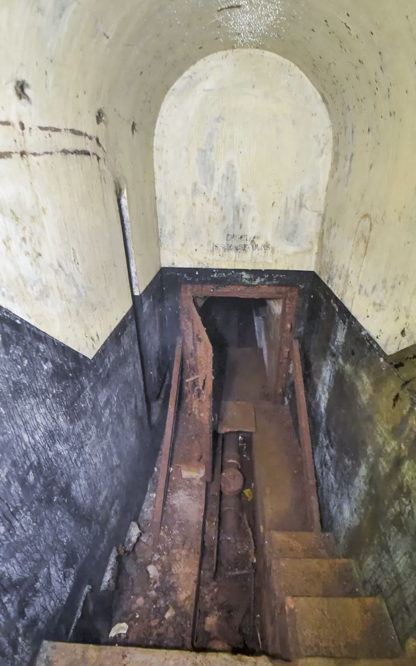 Ligne Maginot - DEPOT - (Abri) - L'égout - Ludovic KNAPP
