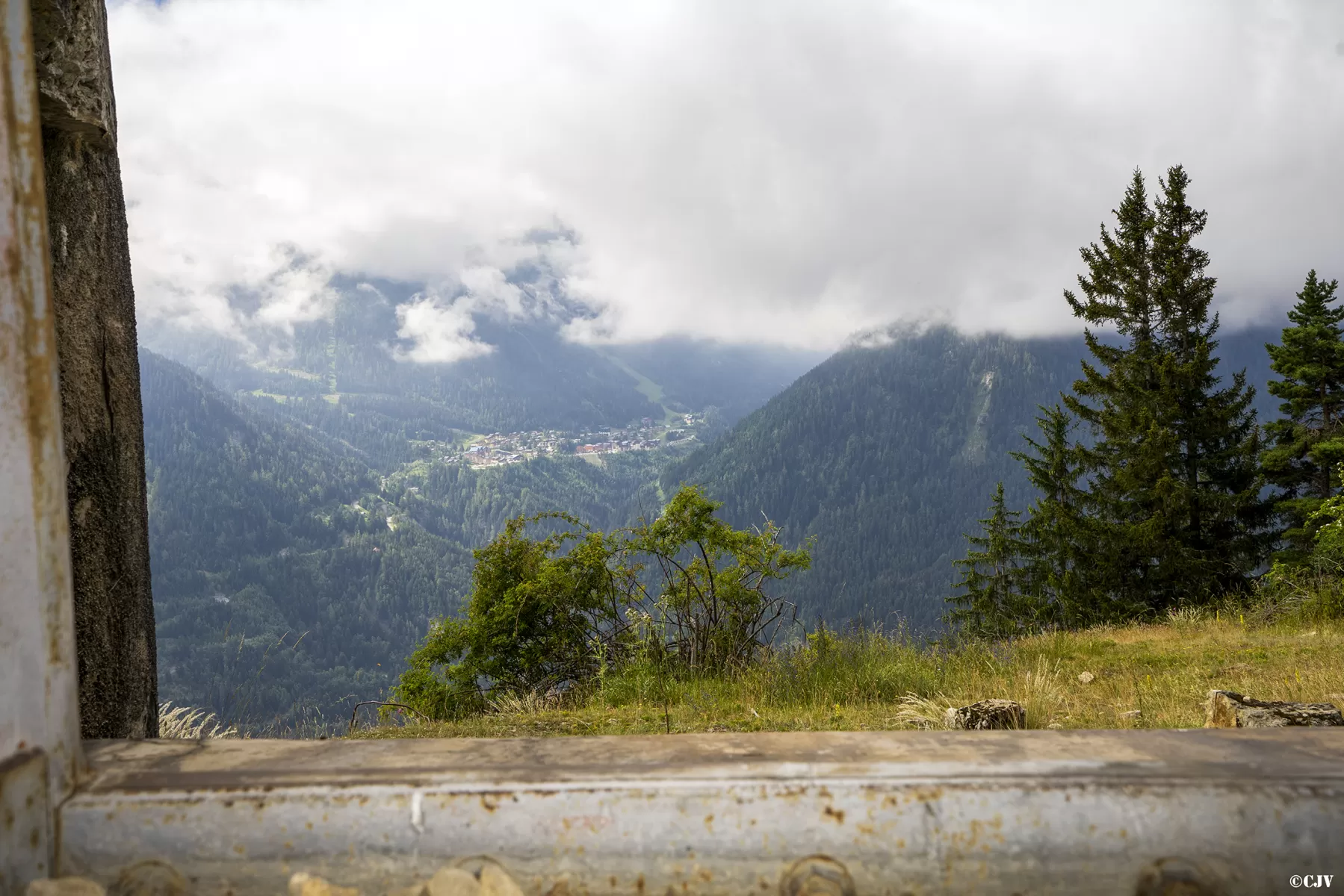 Ligne Maginot - SAPEY - (Ouvrage d'artillerie) - Bloc 4
Action de tir vers Valfréjus - Lia VERMEULEN