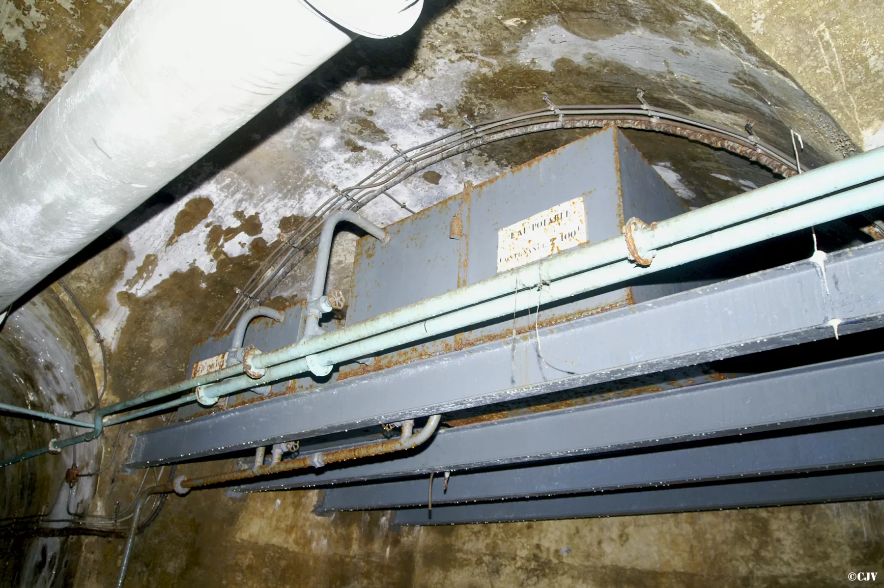 Ligne Maginot - SAPEY - (Ouvrage d'artillerie) - Les citernes d'eau potable - Lia VERMEULEN