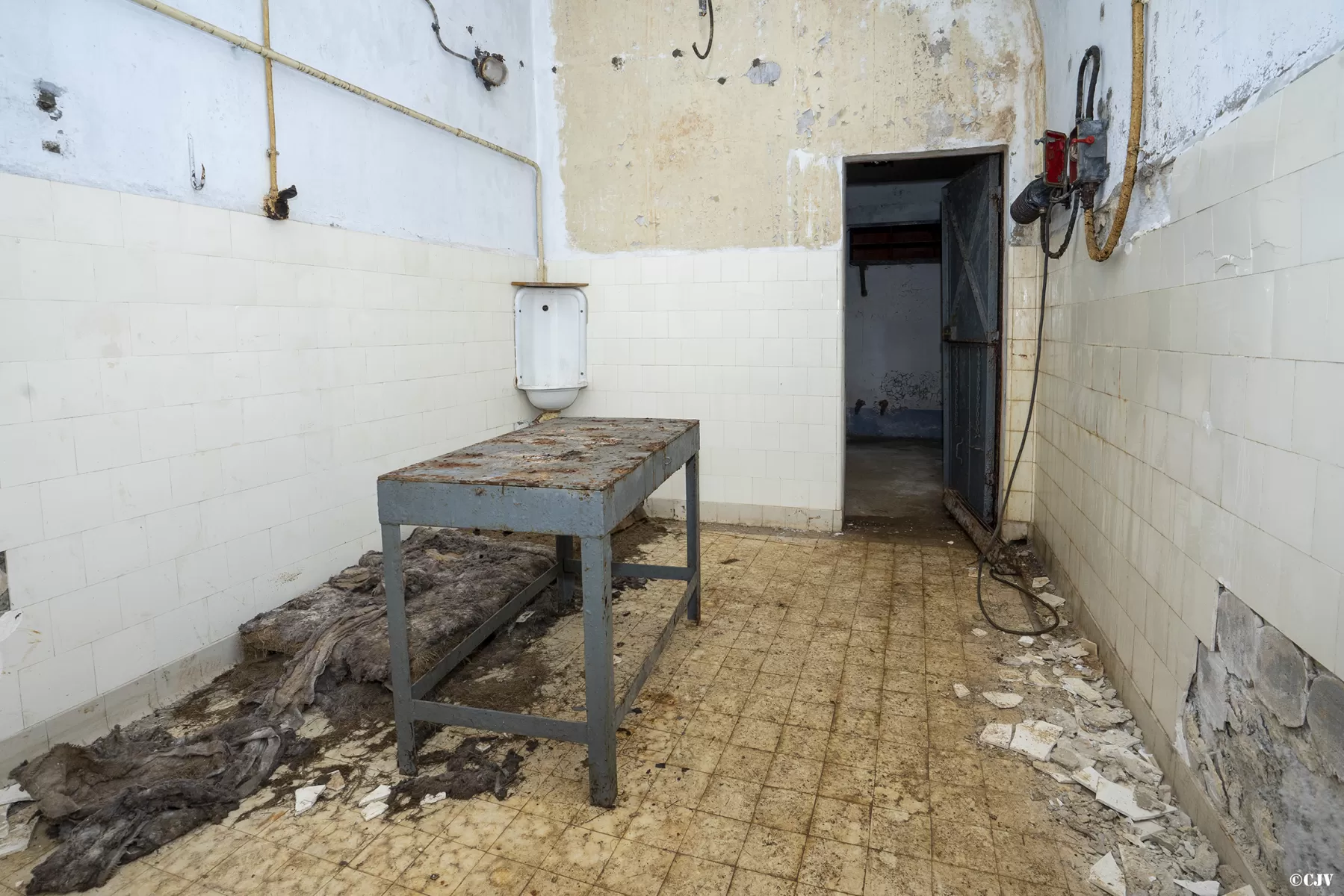 Ligne Maginot - SAPEY - (Ouvrage d'artillerie) - L'infirmerie - Lia VERMEULEN