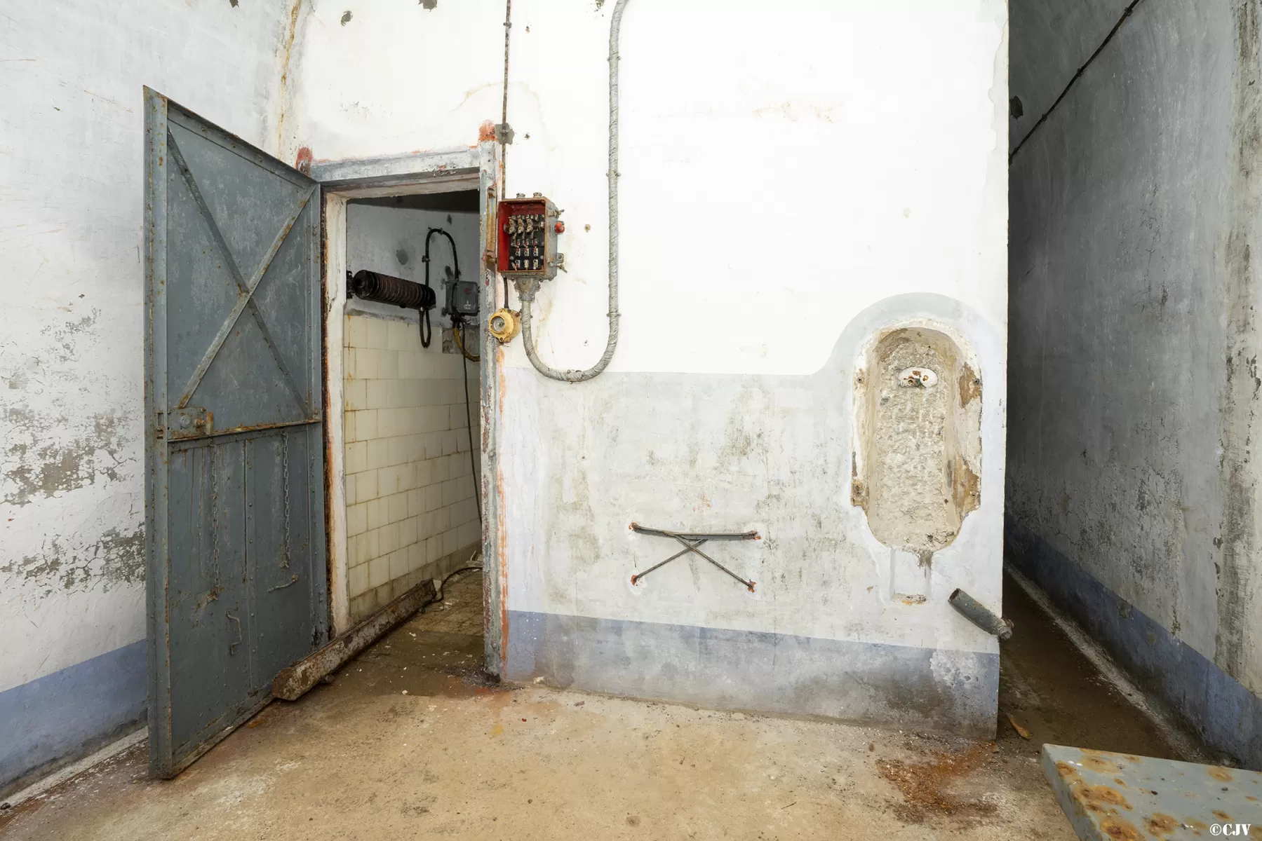 Ligne Maginot - SAPEY - (Ouvrage d'artillerie) - L'infirmerie - Lia VERMEULEN