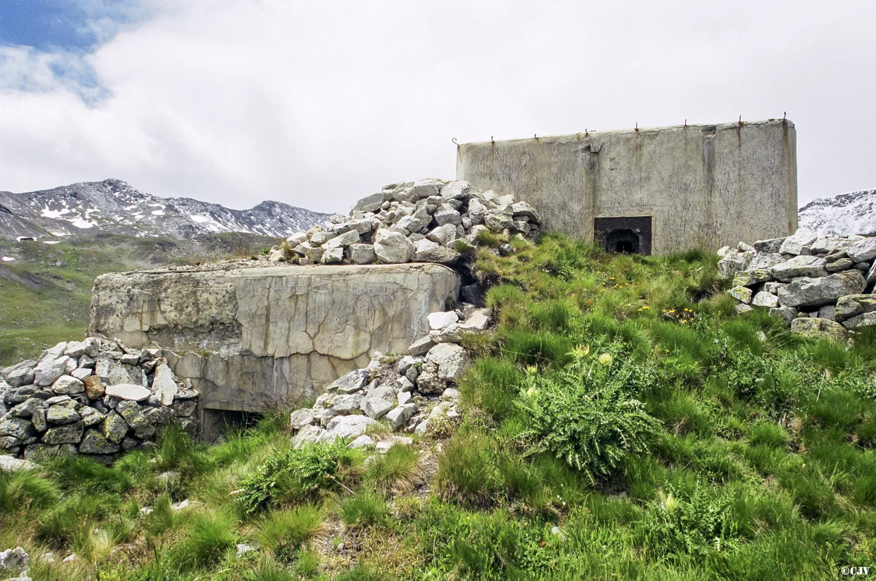Ligne Maginot - VALLEE ETROITE - (Ouvrage d'infanterie) - Bloc 2 (obs) et bloc 3