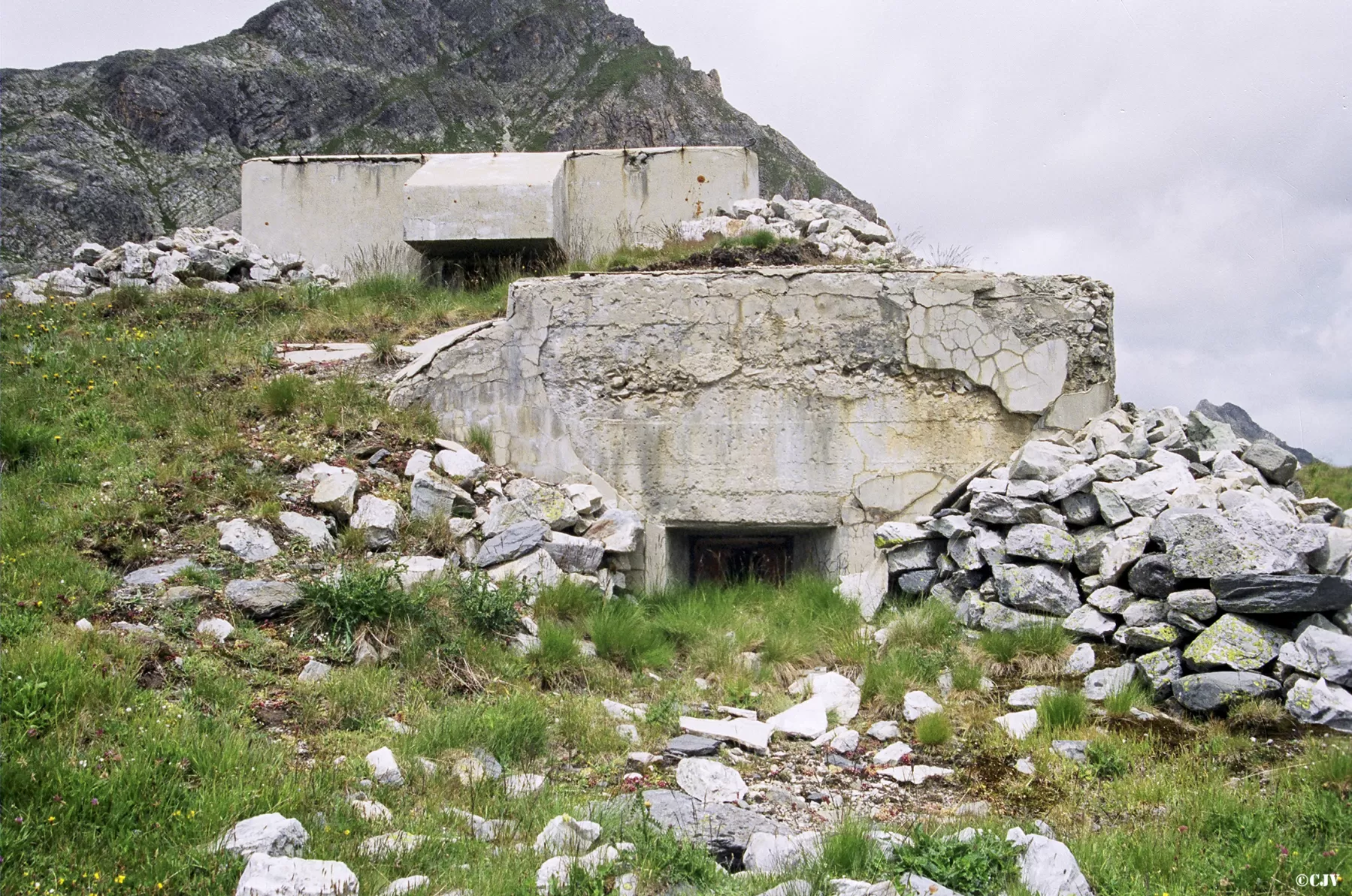 Ligne Maginot - VALLEE ETROITE - (Ouvrage d'infanterie) - Bloc 2 et bloc 3