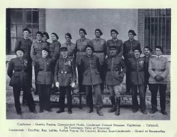 Ligne Maginot - 157° DBAF - Etat Major - Cette photo est à priori celle de l'état major de la 157° DBAF, prise entre 1935 et 1940
Au centre le Lt Col Dessaux 