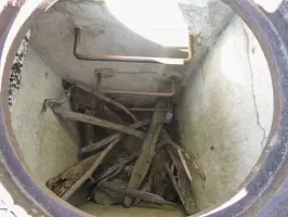 Ligne Maginot - COLOMBIER - ROCHER LE TRUC - (Blockhaus pour arme infanterie) - A proximité: regard indéterminé