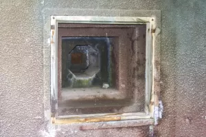 Ligne Maginot - BOIS DE CATTENOM - X14 - (Abri) - Créneau FM couvrant l'entrée gauche