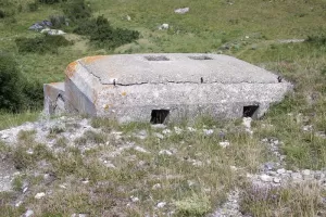 Ligne Maginot - LARCHE (L) - (Ouvrage d'infanterie) - Bloc 6
Les cheminées d'évacuation de l'ouvrage