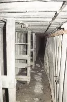Ligne Maginot - LARCHE (L) - (Ouvrage d'infanterie) - Éboulement du couloir principal en dortoir; 2004